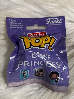 Funko Bitty Pop! 1.25" Disney Princess x1 Mystery Blind Bag Unopened